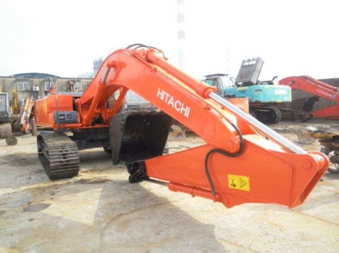 China New Paint Second Hand Excavators , Japan Hitachi Ex200 5 Excavator For Sale supplier